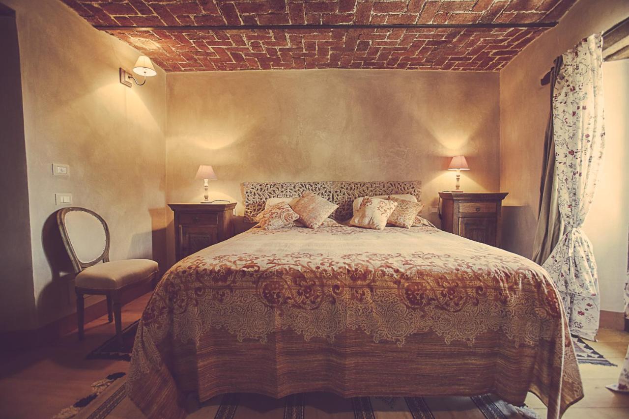 הוילה Pollone Relais Di Charme Frazione Chiavolino מראה חיצוני תמונה