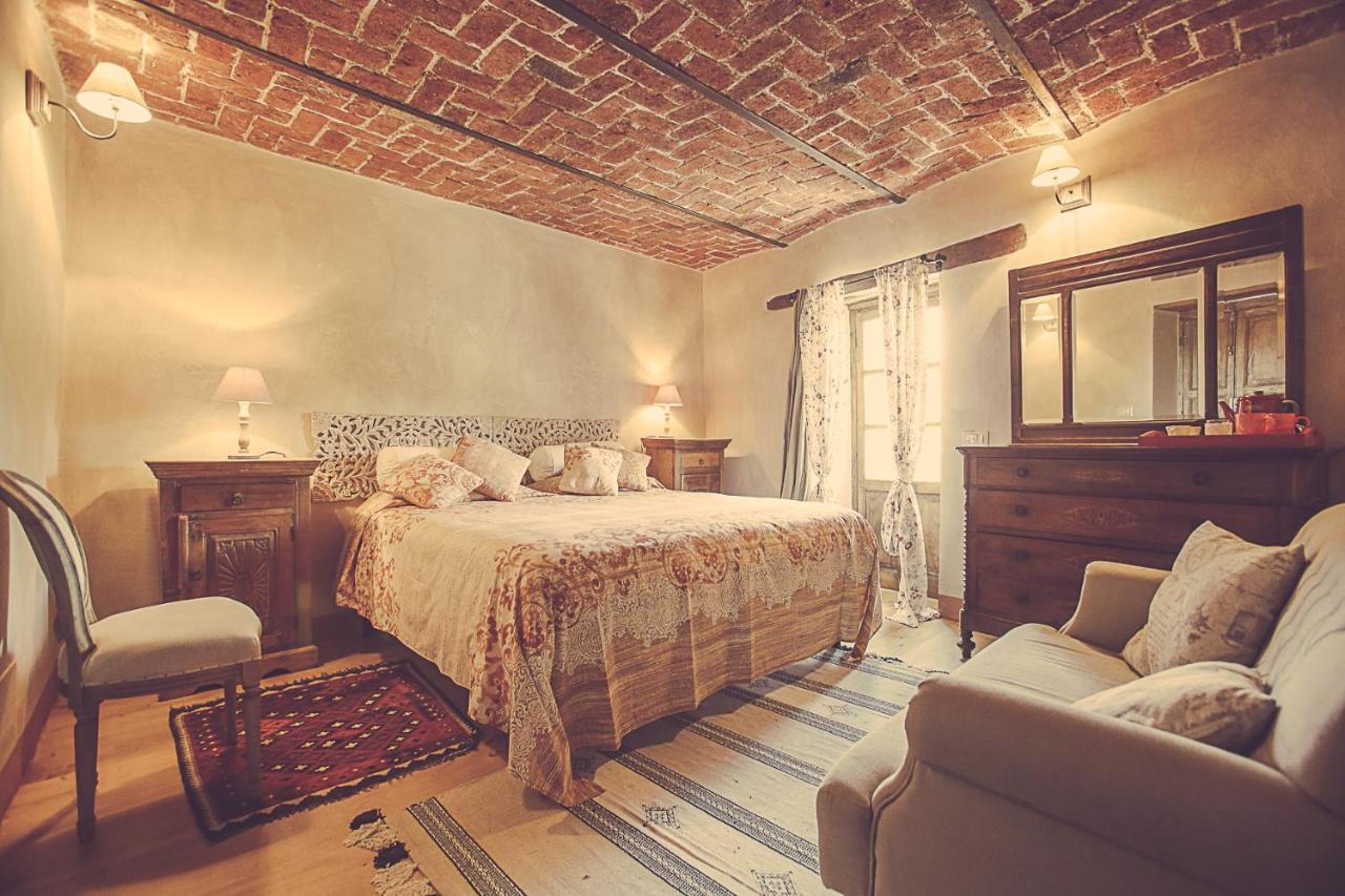 הוילה Pollone Relais Di Charme Frazione Chiavolino מראה חיצוני תמונה