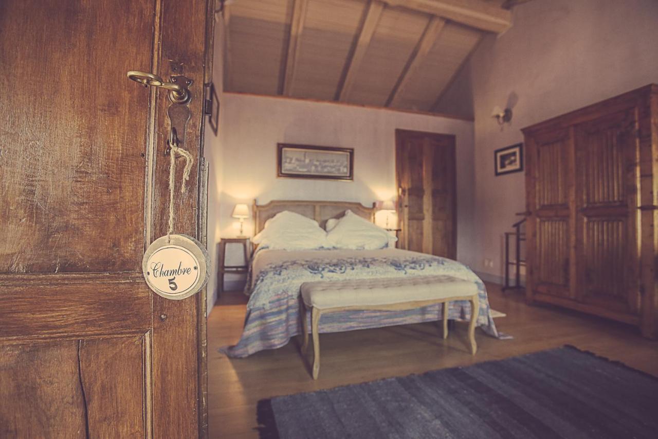 הוילה Pollone Relais Di Charme Frazione Chiavolino מראה חיצוני תמונה