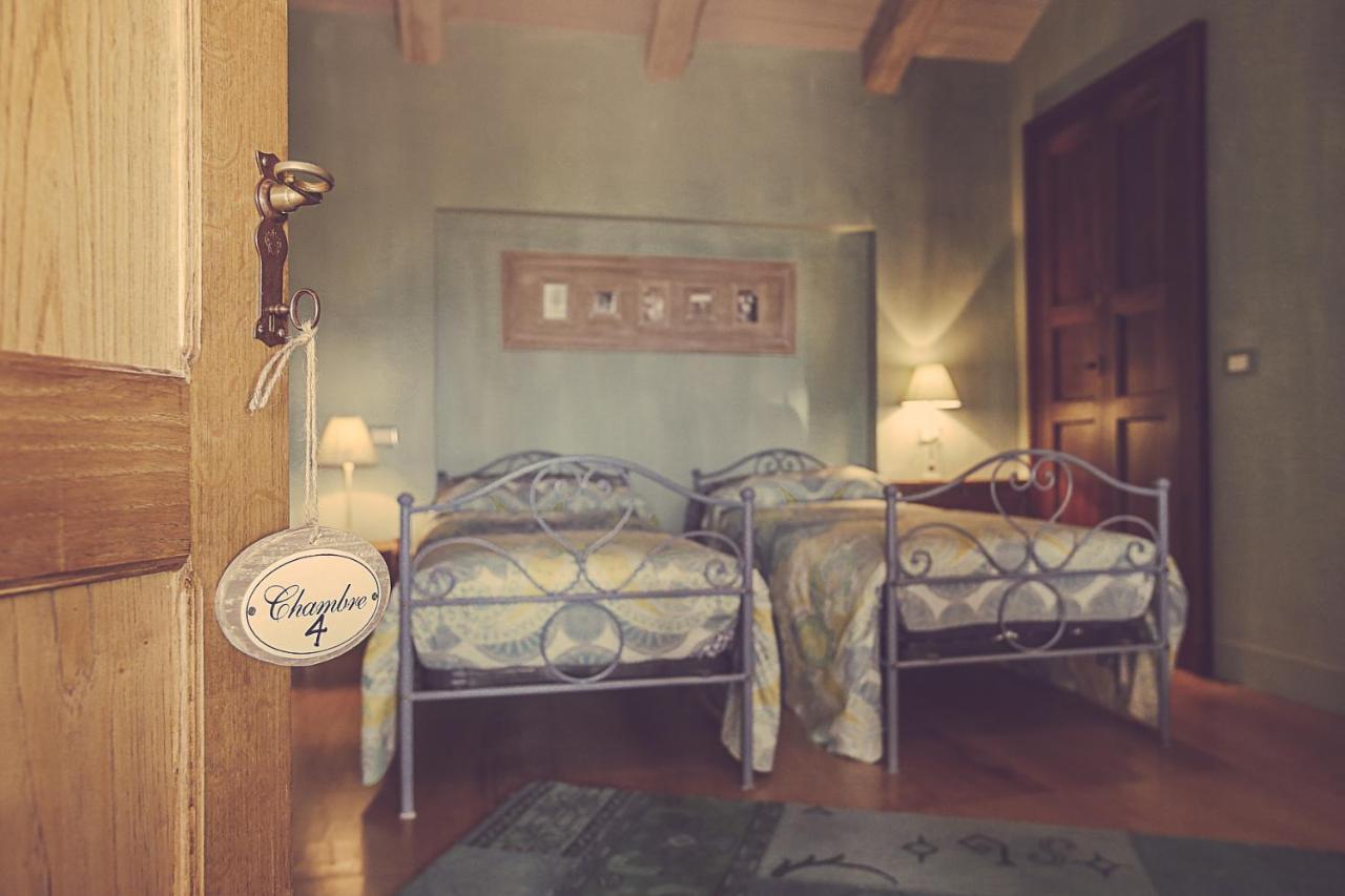 הוילה Pollone Relais Di Charme Frazione Chiavolino מראה חיצוני תמונה